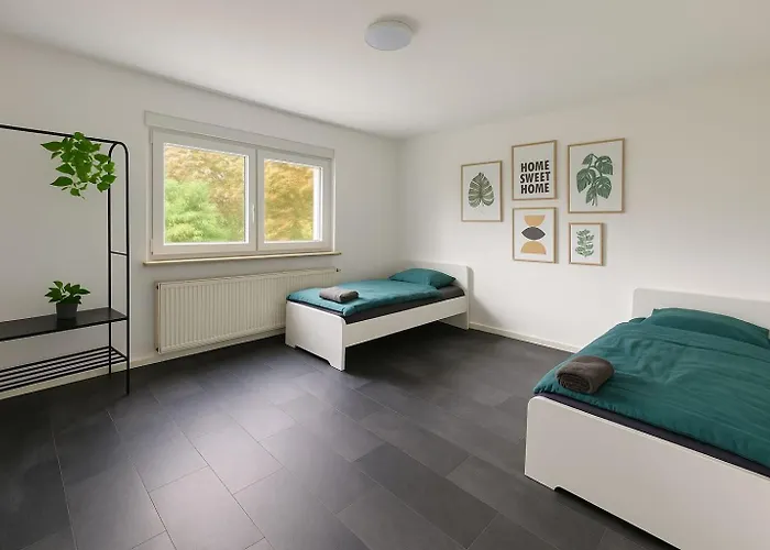 Fully Equipped, Sweet * Herford