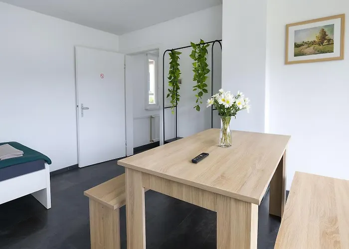 Fully Equipped, Sweet * Herford